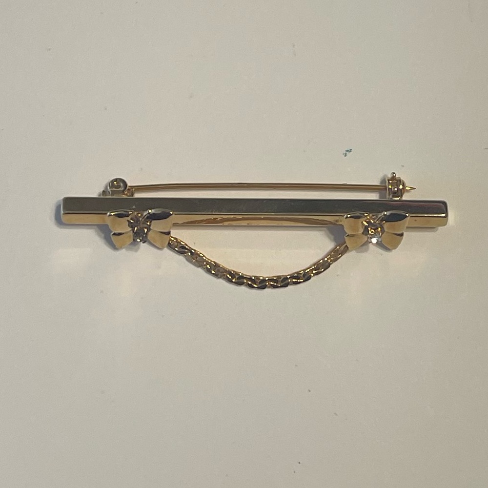 Vintage pin